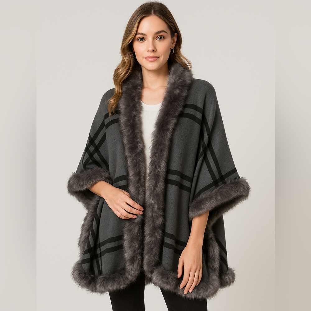 Michael K USA Vintage Coat Wrap Shawl Poncho Cape Gray Plaid Faux Fur Trim Small
